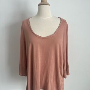 J. Crew Women's slouchy v neck tee in nude tan size Medium